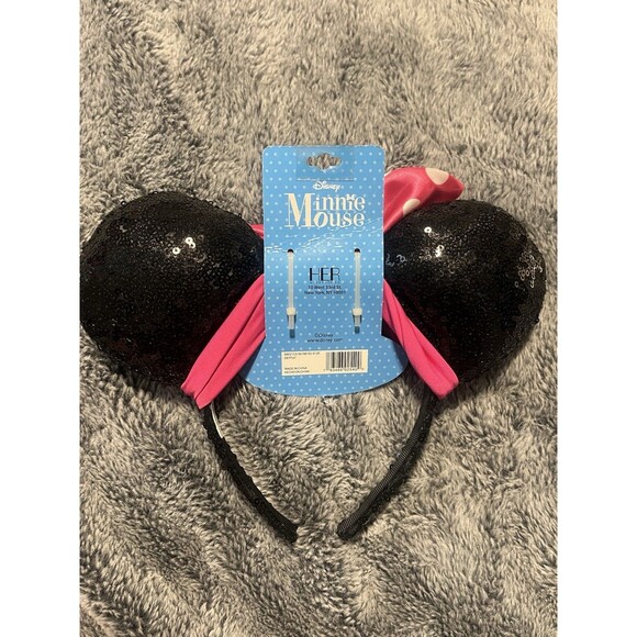 NWT H.E.R. Accessories Girls Disney Minnie Mouse Ears Headband Sequin Ages 3+ - Picture 2 of 3